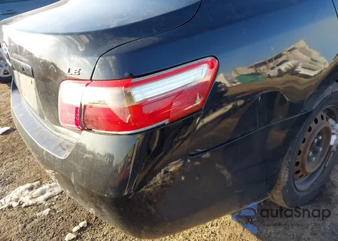 2008 Toyota Camry z USA, uszkodzony, nr VIN 4T1BE46K78U758721